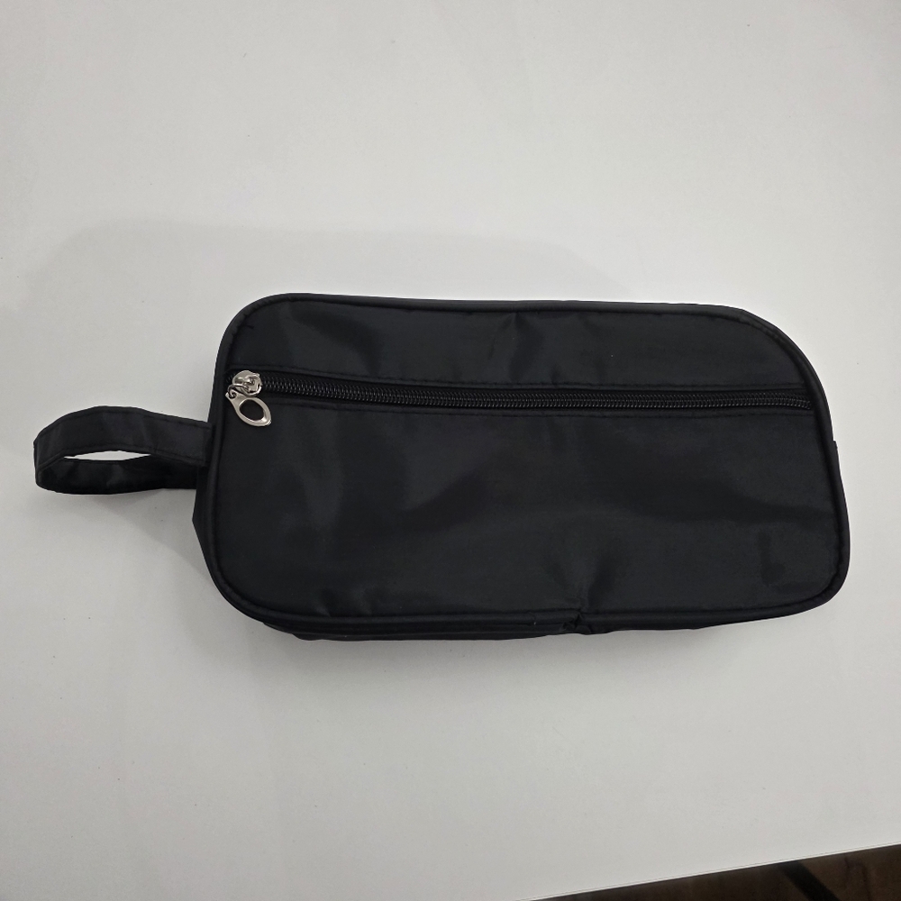 Black Macy's Men's Dopp Kit Toiletry Bag NEW Perfect for Gifting